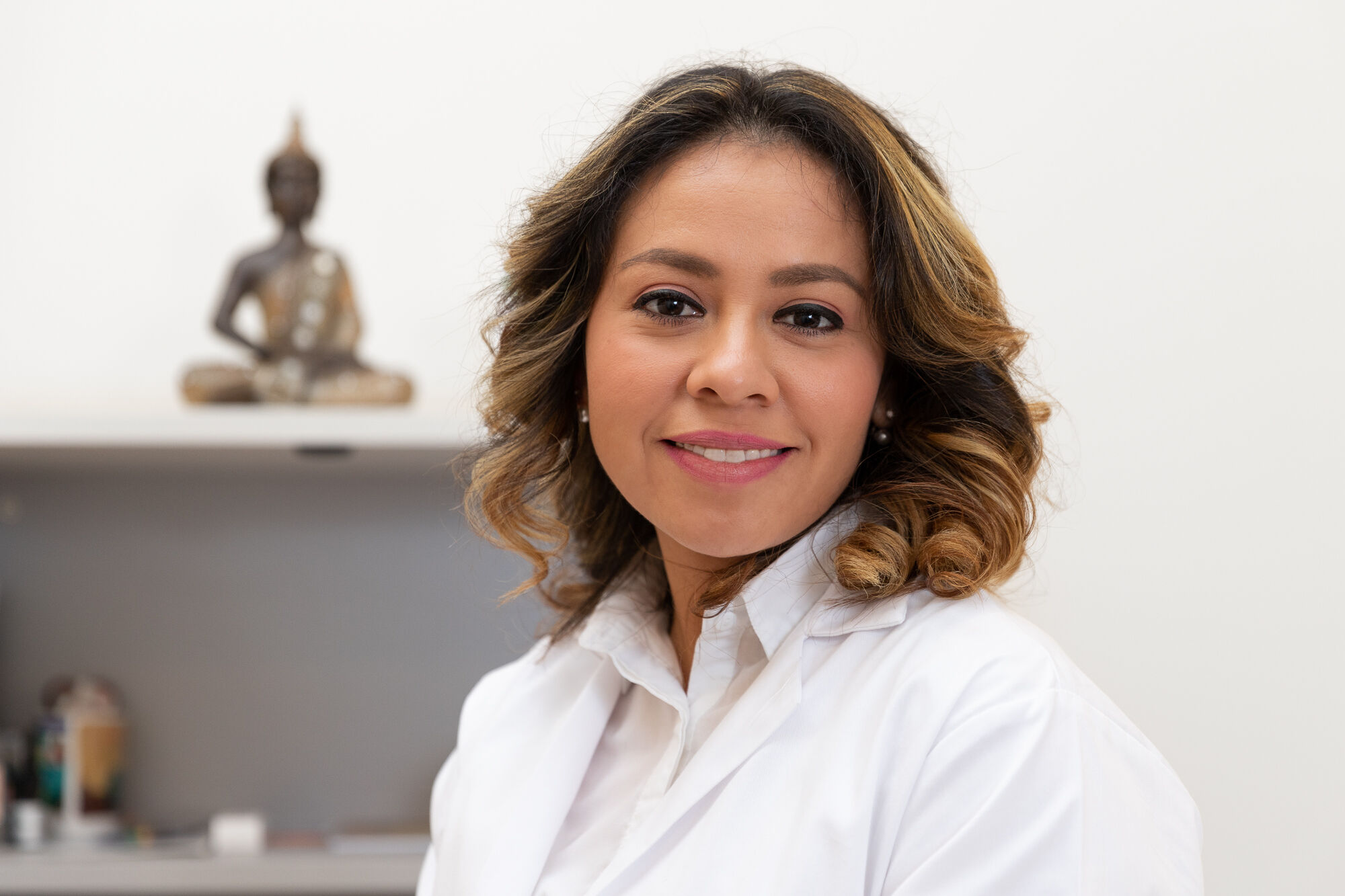 Julián D. Martínez - dra-karina-4.jpg